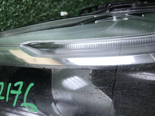 Битая Фара правая BMW X1 F48 (2015-2019) LED