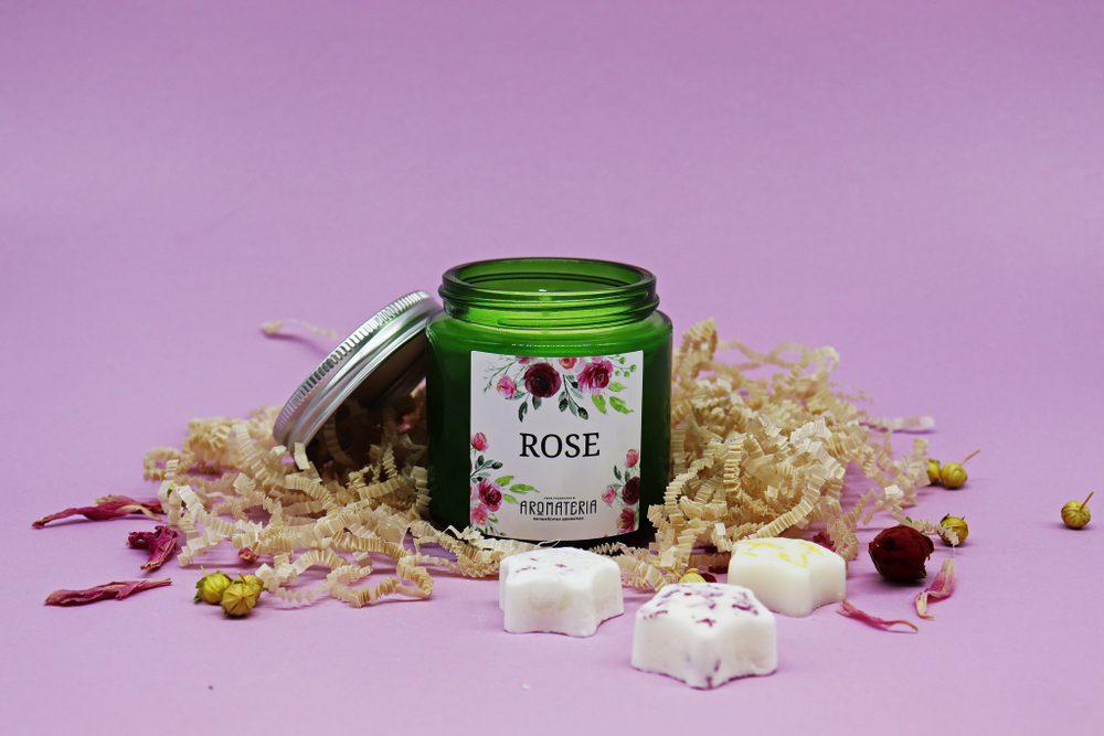 Ароматическая свеча "ROSE"