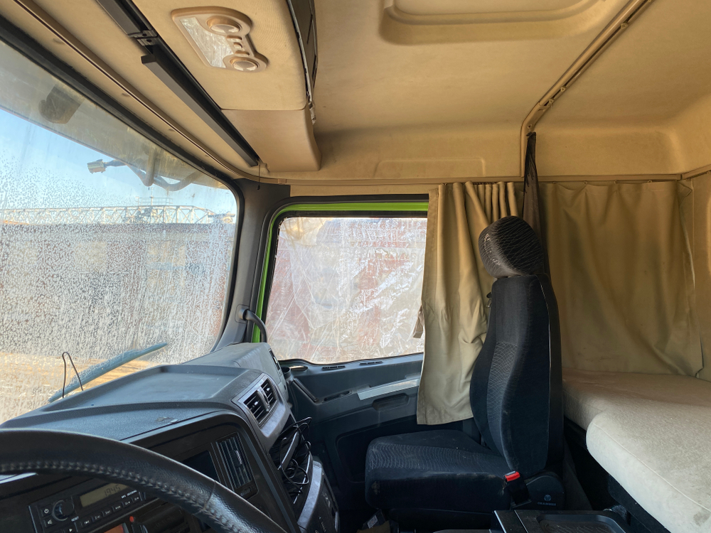 Shacman (Shaanxi) SX* 6x6 Самосвал SX32586T385 (Дизельный, 11,6 л, 369 л.с., МТ)