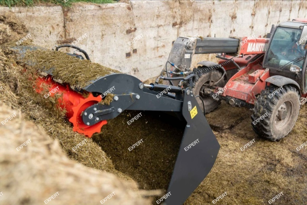 Ковш с фрезой для выемки силоса и сенажа