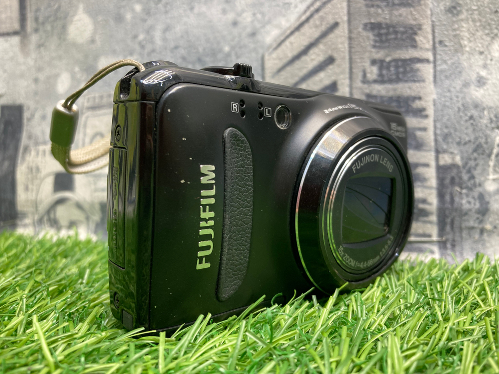 FujiFilm FinePix F660EXR