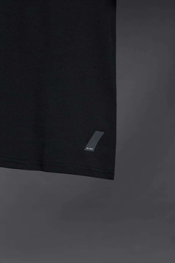 ZARA СПОРТИВНАЯ ФУТБОЛКА КОМФОРТНОЙ ПОСАДКИ, ЧЕРНЫЙ