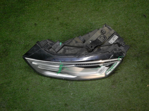 Фара левая Audi Q3 (2014-2018) ксенон