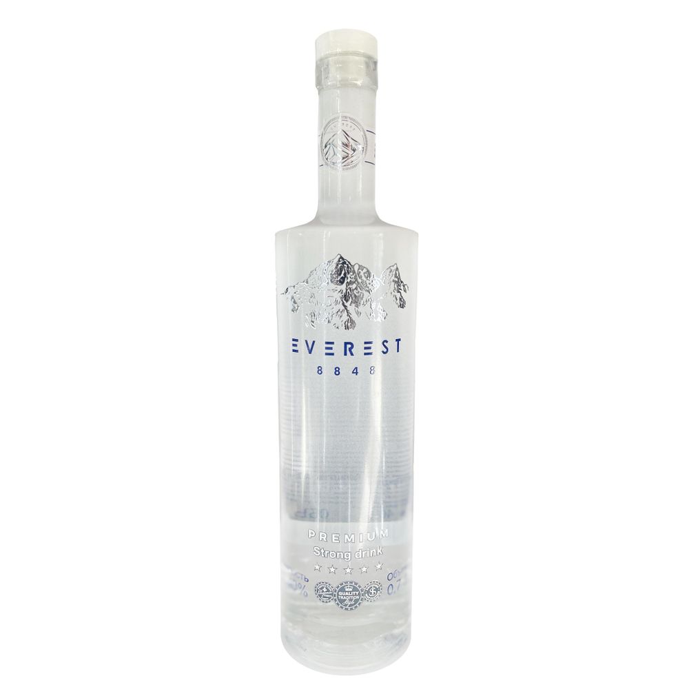 Водка EVEREST (Эверест) 0,7 л