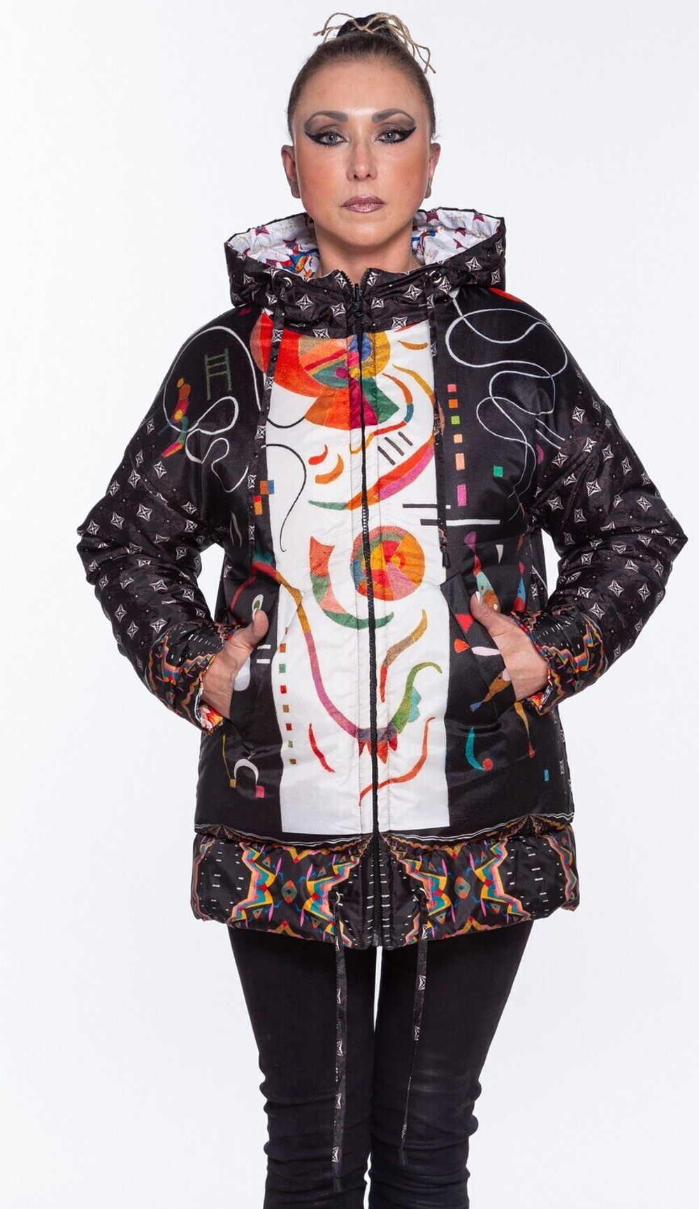 Двусторонняя куртка "Будни и праздник", по мотивам абстрактной живописи Василия Кандинского и древнего скифского ковра