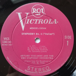 Винтажная виниловая пластинка LP Toscanini, Mendelssohn, Weber, Symphony No. 4 Italian, Weber Overtures Der Freischutz, Euryanthe, Oberon (USA 1968)