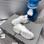 Белые кроссовки Balenciaga Track Trainers Recycled Sole