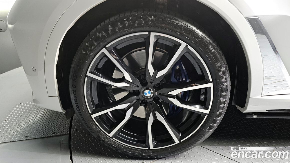 BMW X7 (G07) xDrive 40d M Sports 6-и местный (04.2021)