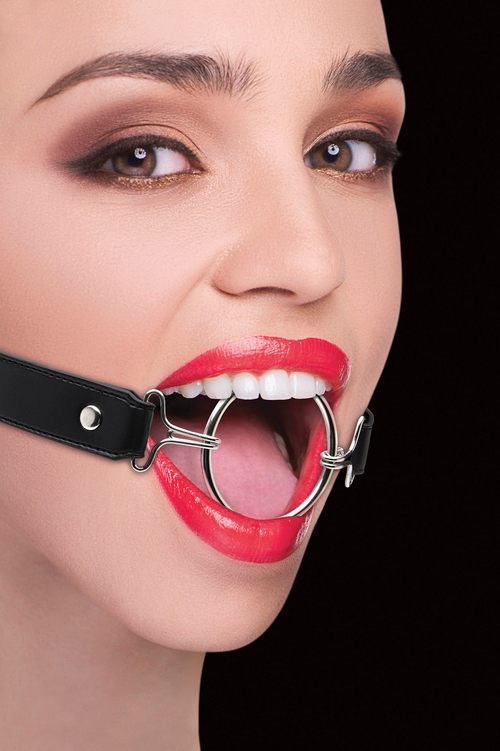 Расширяющий кляп Ring Gag XL с чёрными ремешками