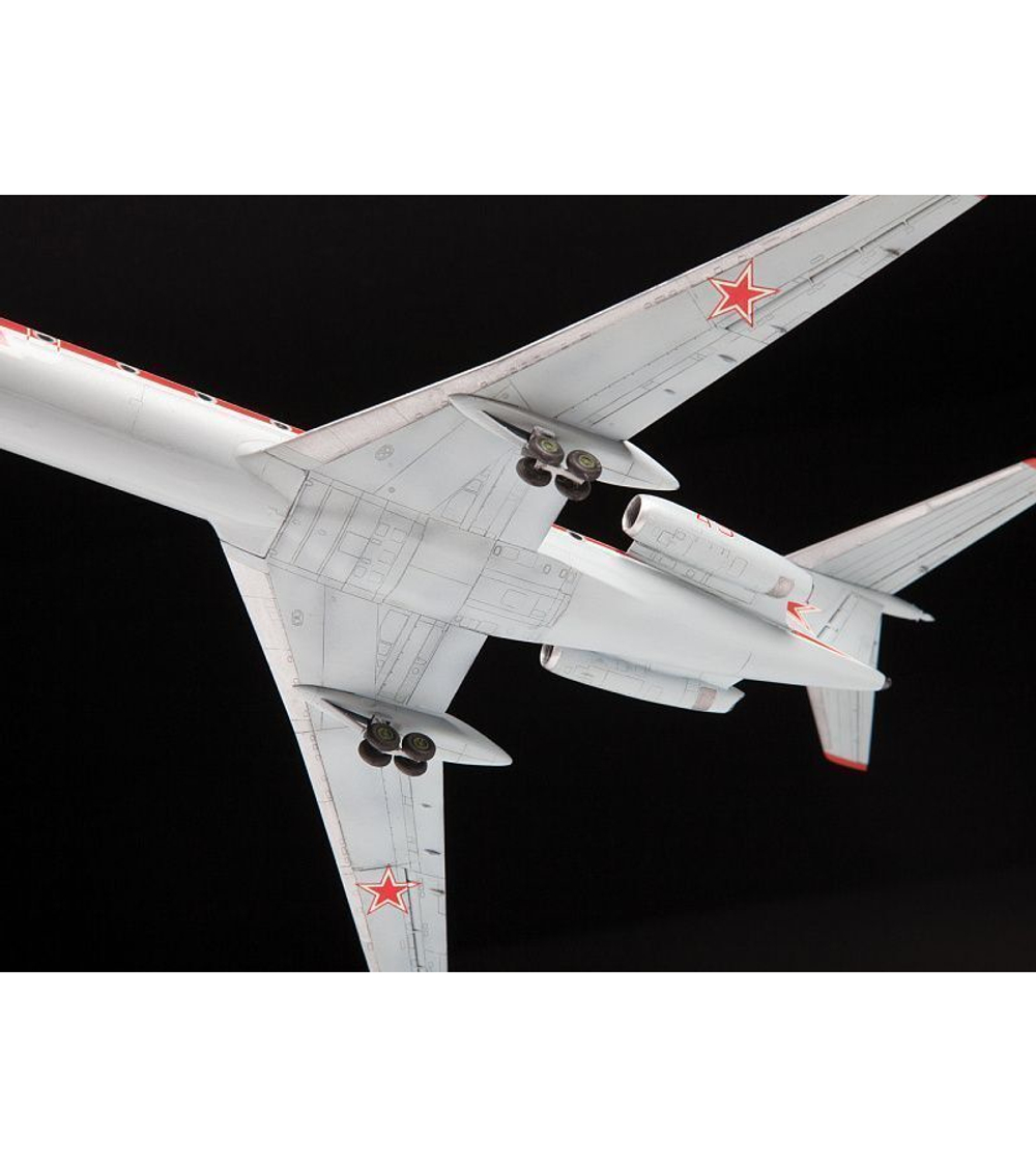 Сборная модель ZVEZDA Учебно-тренировочный самолёт ТУ-134УБЛ, 1/144