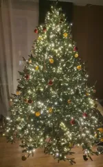 Елка с гирляндой встроенной «Престиж» (Литая хвоя) от 1,2 м до 3 м