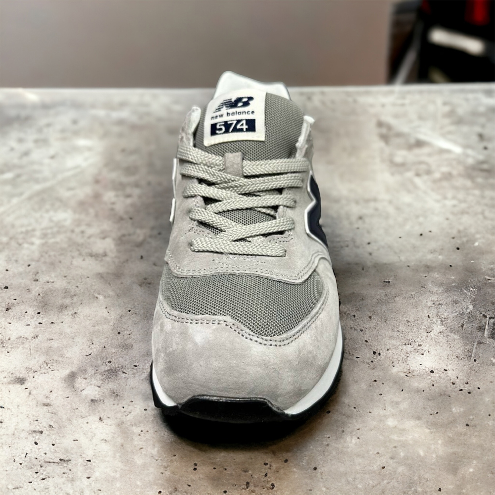 New Balance 574 • Gray