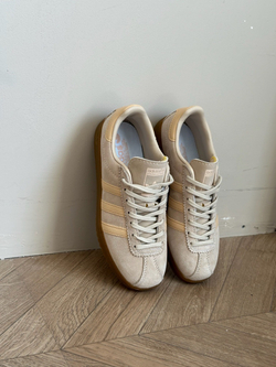 Кеды из натуральной замши