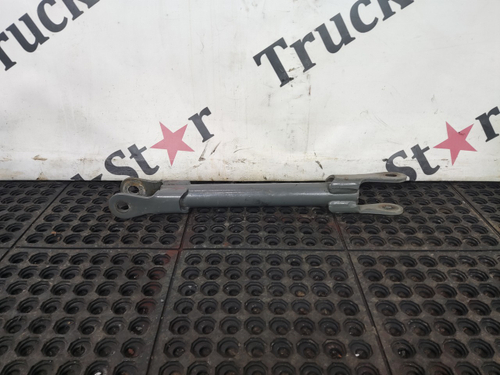 Стойка заднего стабилизатора правая 2023г