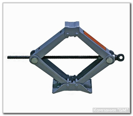 Домкрат  1,5 т винт. ромб.
