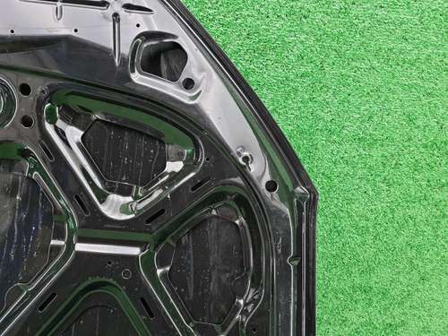 Капот Lada Granta (2018-н.в.)