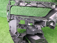 Кронштейн бампера правый BMW 7er G70 22-нв M-paket