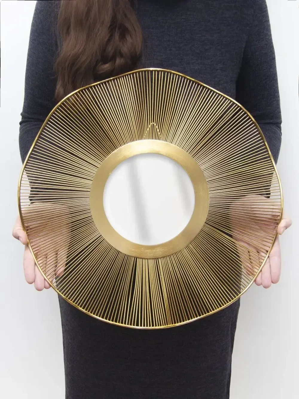 Интерьерное зеркало "Золотая планета" 46 см