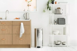Brabantia - Контейнер для мусора NewIcon 30л / артикул   EAN 8710755114380  / GTIN 8710755114380
