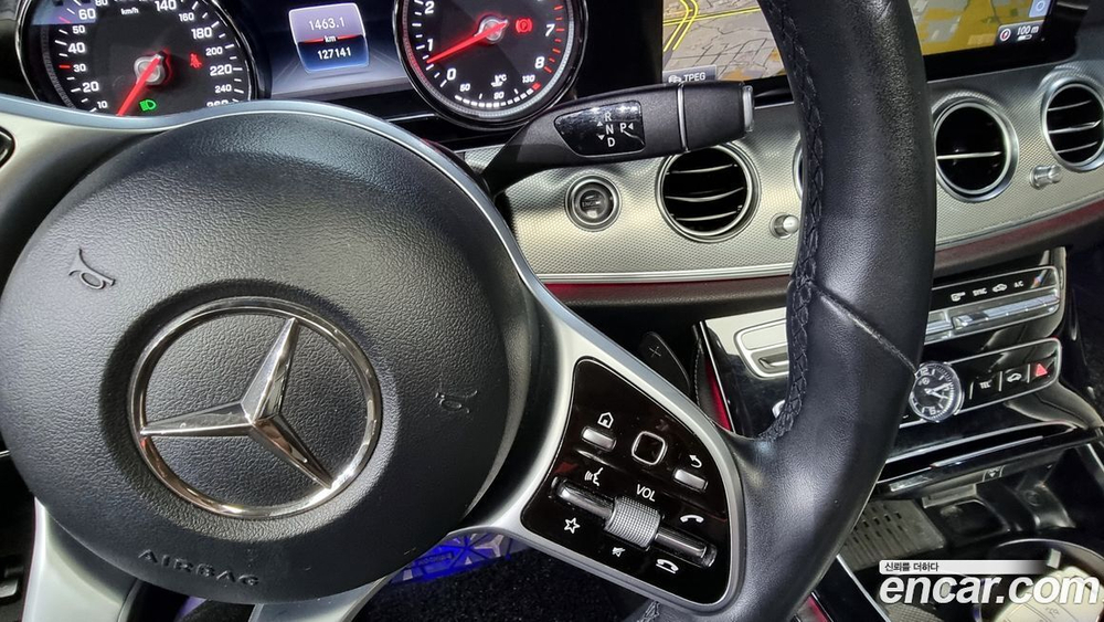 Mercedes-Benz E-Class W213 E300 Avangarde (08.2019)