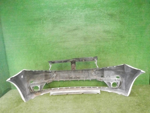 Бампер передний Lada Largus (2021-н.в.)