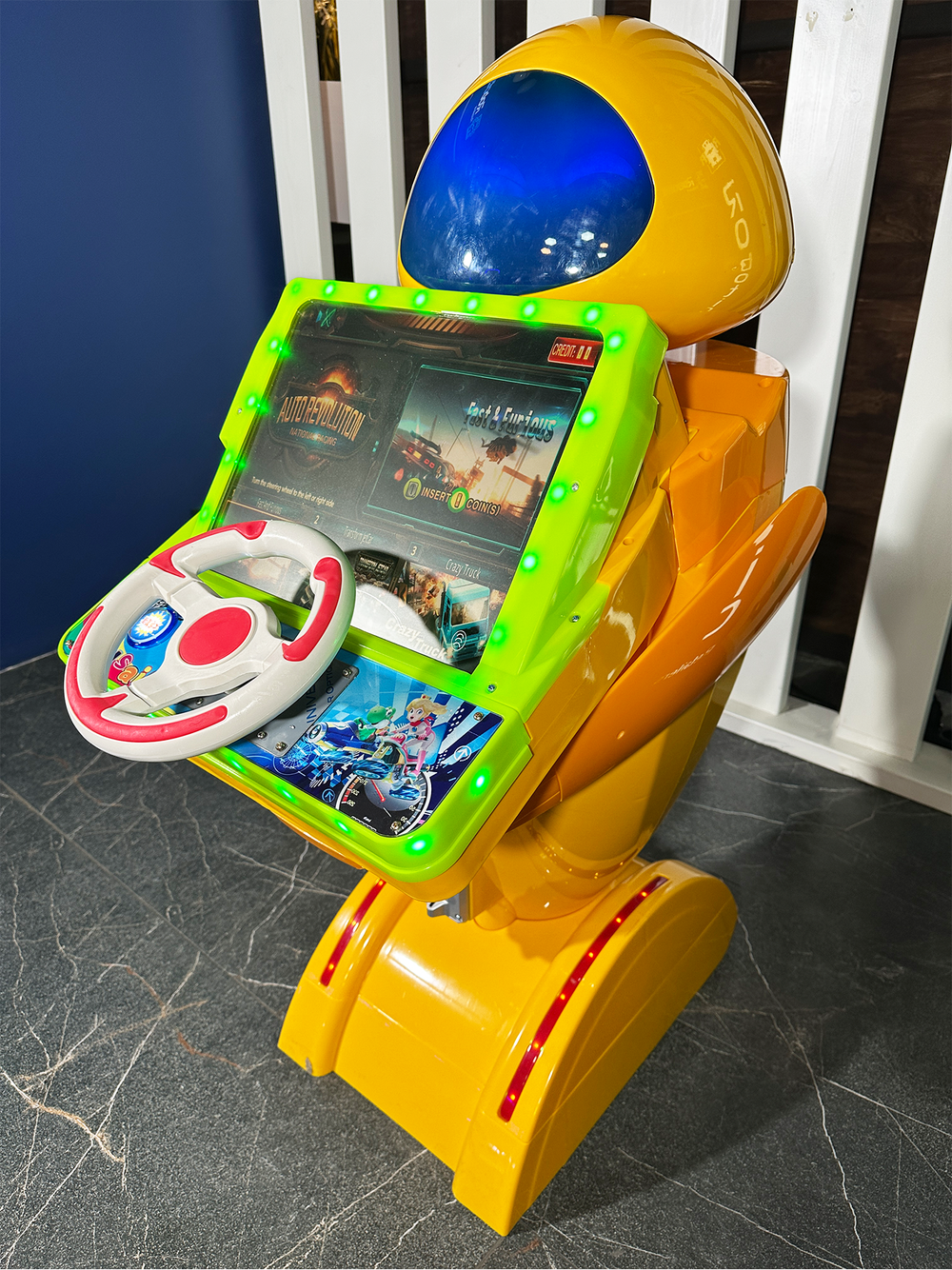 Детский игровой автомат «Робогонка»