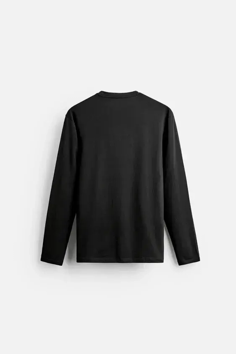 ZARA БАЗОВАЯ ФУТБОЛКА SLIM FIT, ЧЕРНЫЙ