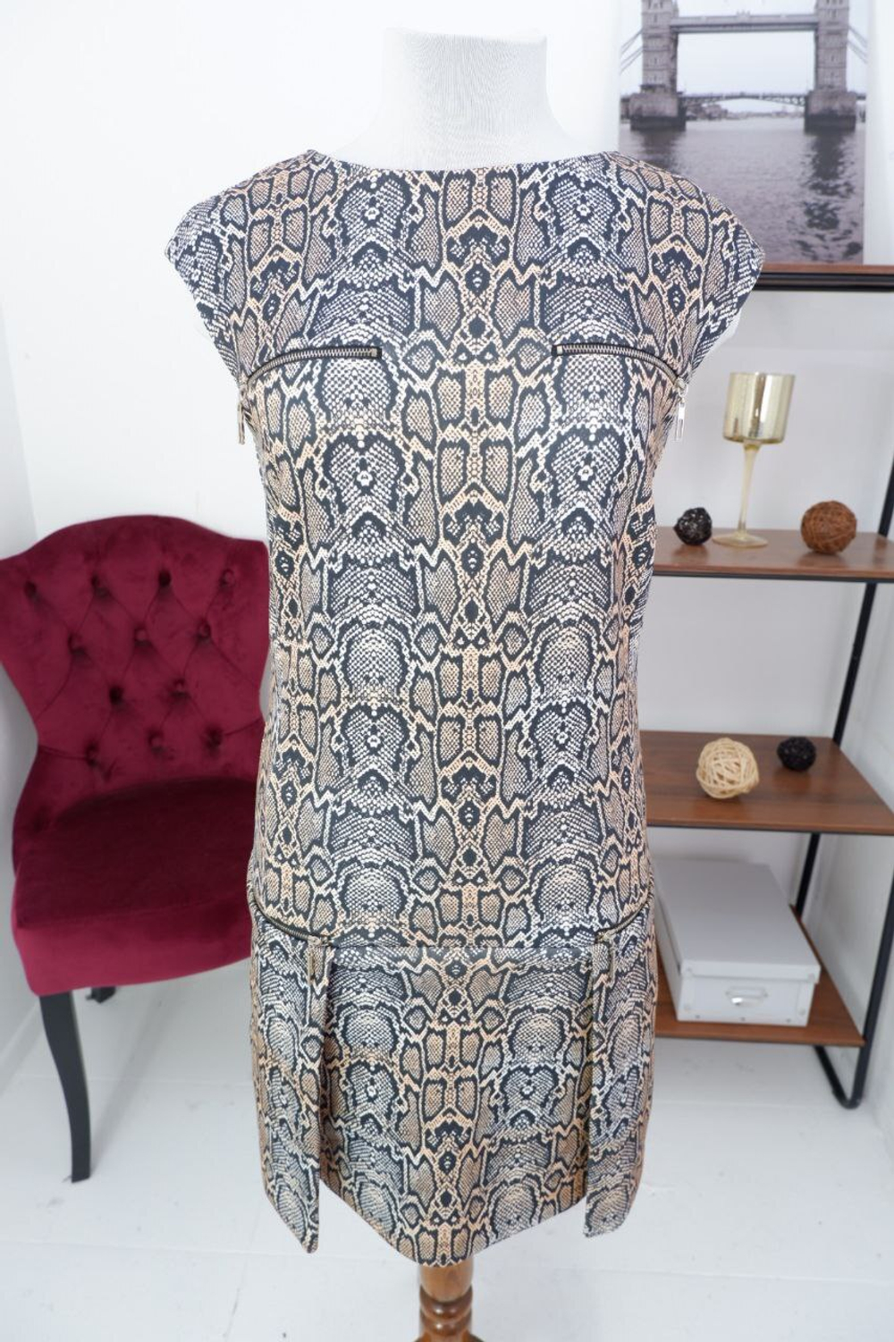 Платье Love Republic модное 42 размер