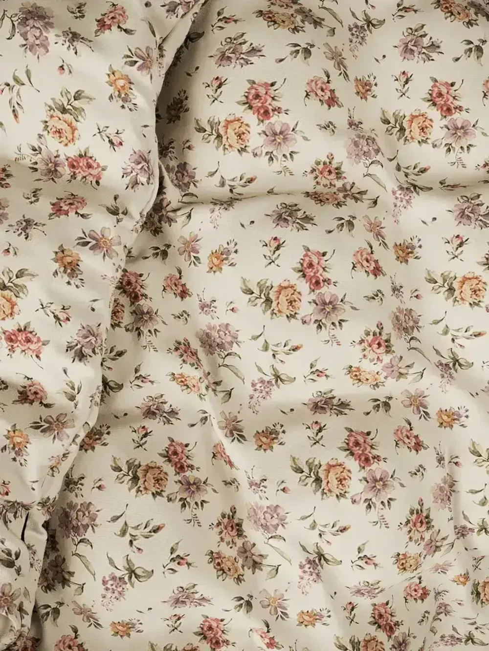 Декоративная наволочка с рюшами, оборками "Виктория" 40х60 см, 1 шт, без молнии