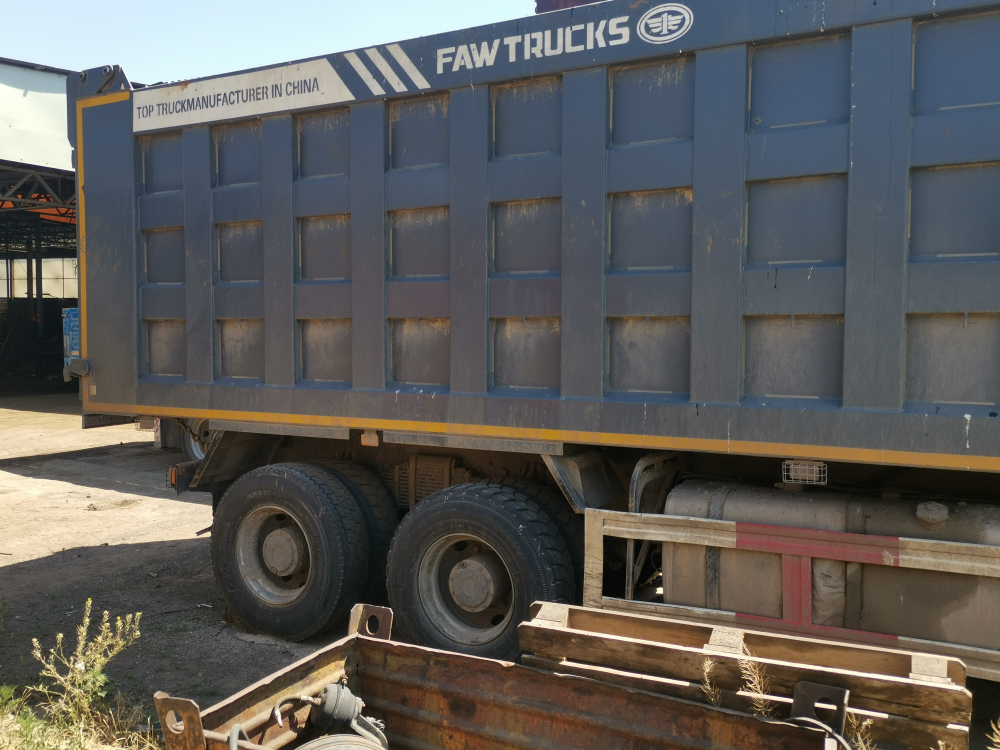 FAW J6 8x4 Самосвал СА3310Р66K24T4E5 (Дизельный, 11,1 л, 420 л.с., МТ)