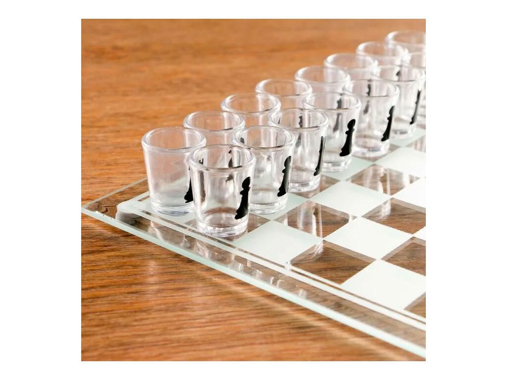 Подарочный набор «Пьяные шахматы» рюмки :086 М: