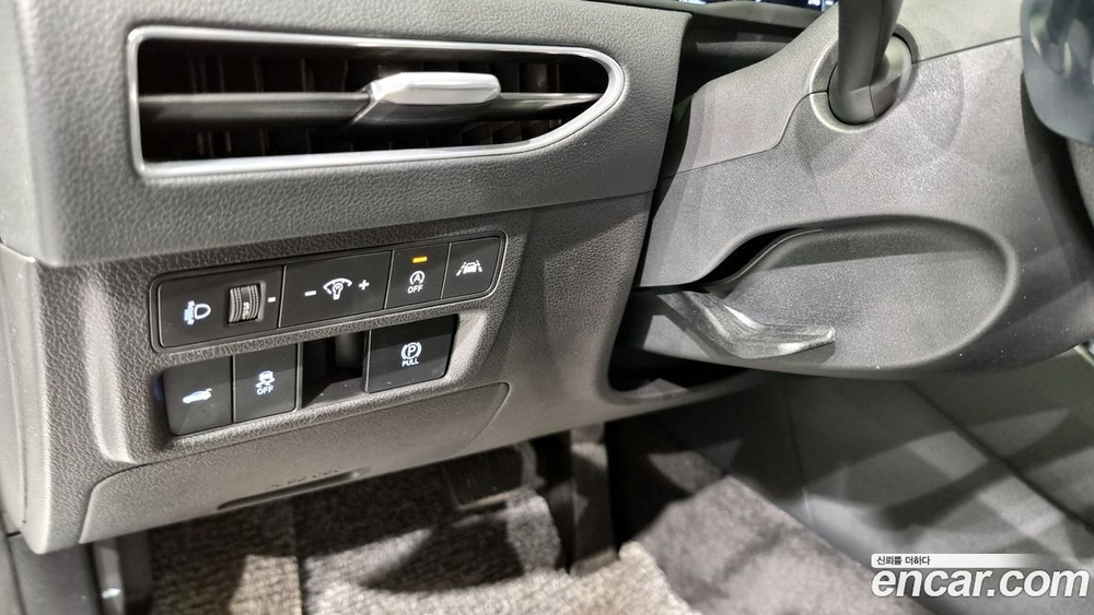Hyundai Sonata (DN8) 2.0 (04.2020)