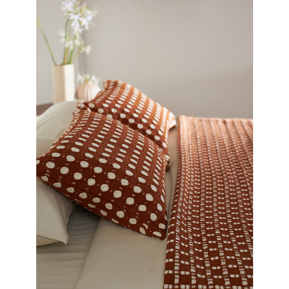Чехол на подушку из хлопка polka dots карамельного цвета из коллекции essential, 40x60 см