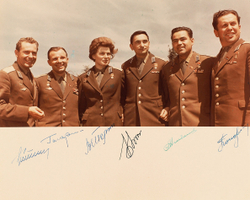 Групповое фото шести советских космонавтов первого отряда. Г.С.Титов,  Ю.А. Гагарин, 1964