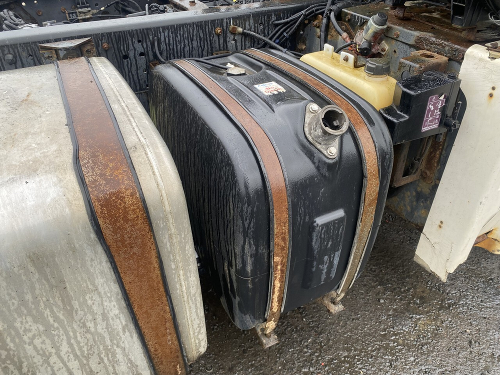 Бак AdBlue 95L 2016г