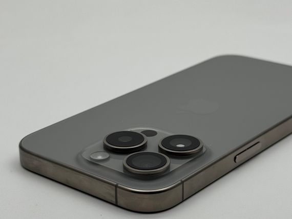 iPhone 15 Pro 256Gb Natural Titanium