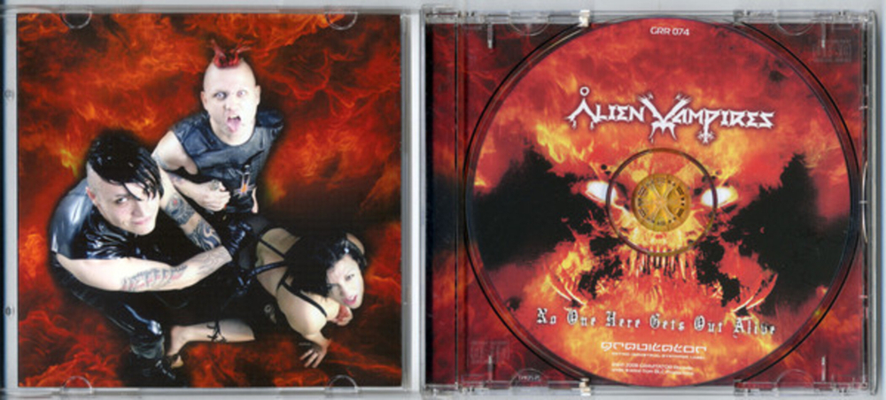 Alien Vampires / No One Here Gets Out Alive (RU)(CD)