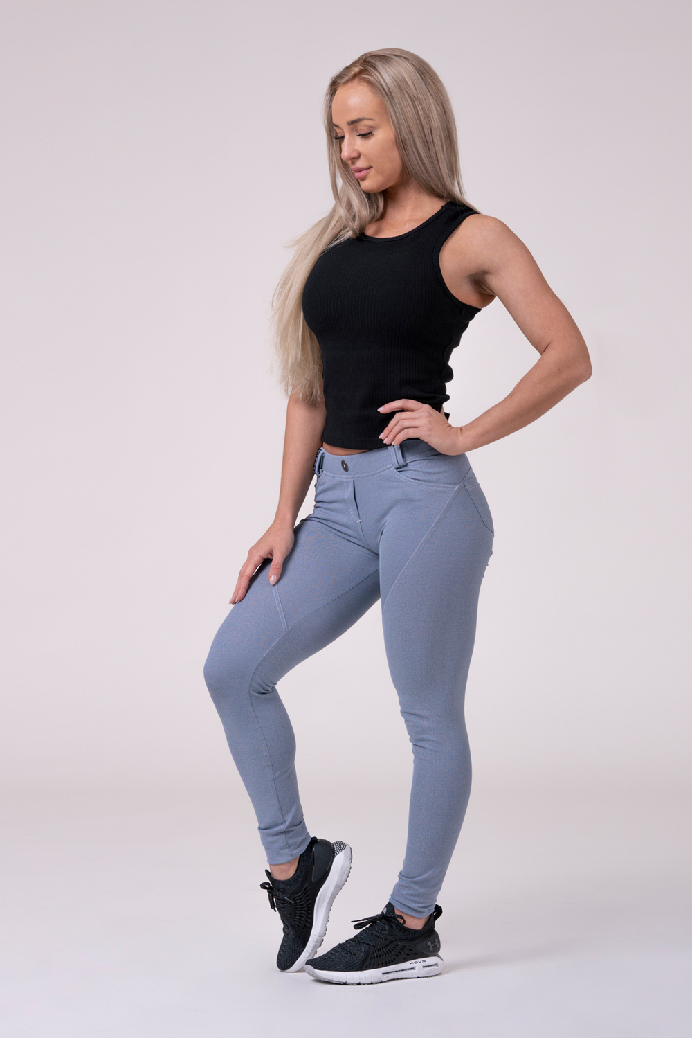 Dreamy Edition Bubble Butt pants 537 светло-голубой