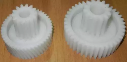 Шестеренка (комплект 2 шт) для мясорубок Kenwood (Кенвуд) MG700 - SKW002