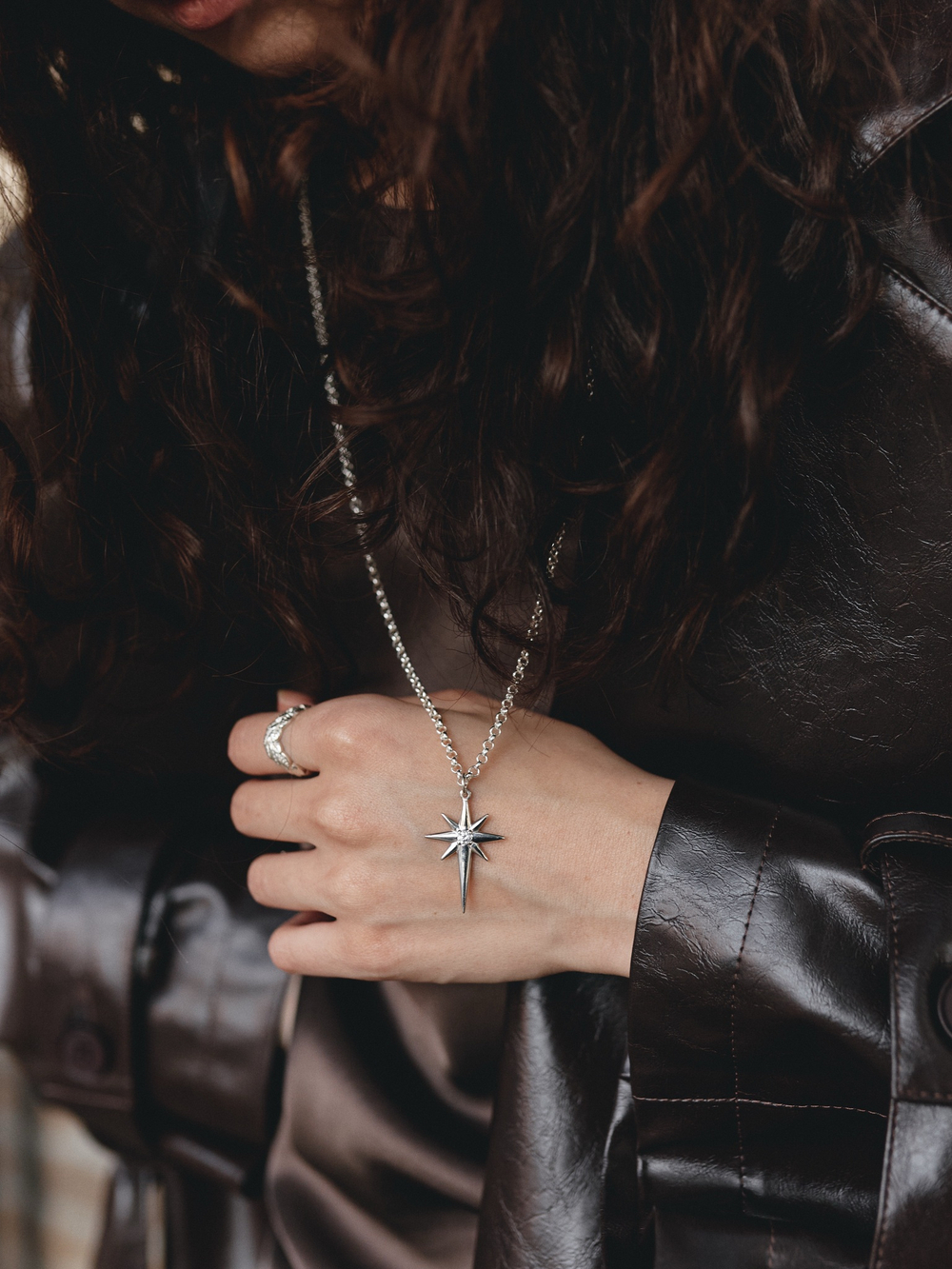 колье lumos maxima