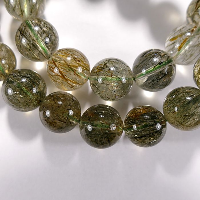 Бусина из мусковита в кварце, шар гладкий 12 мм