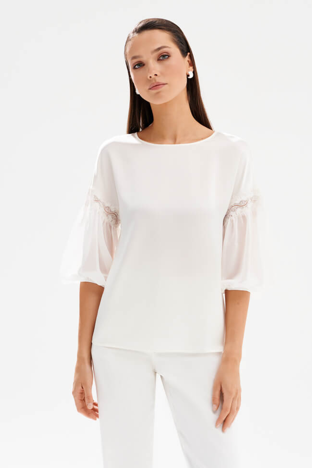 23588 Блузка женская (молочный)