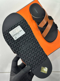 Шлёпанцы оранжевые Hermes
