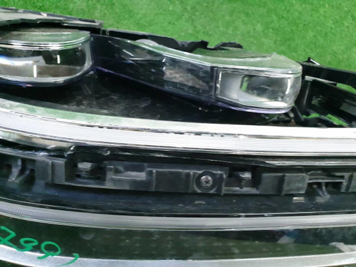 Битая Фара правая Genesis GV80 (2020-2023) LED