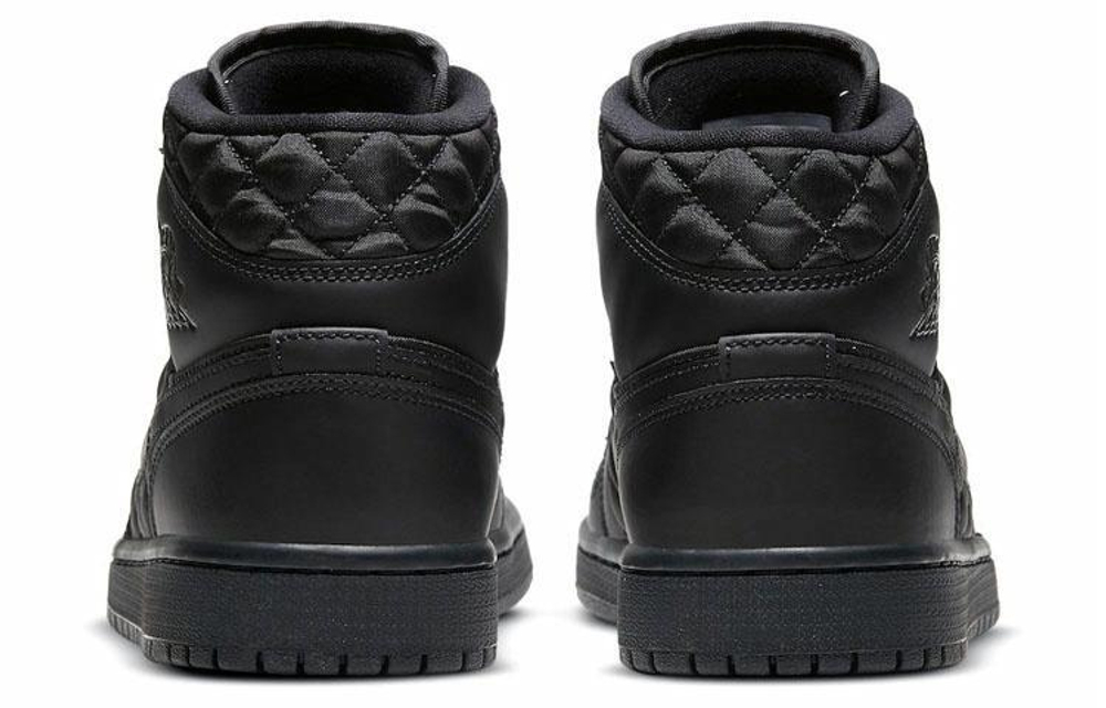 Кроссовки Jordan Air Jordan 1 Mid Se "Black Quilted" (Женская размерная сетка)