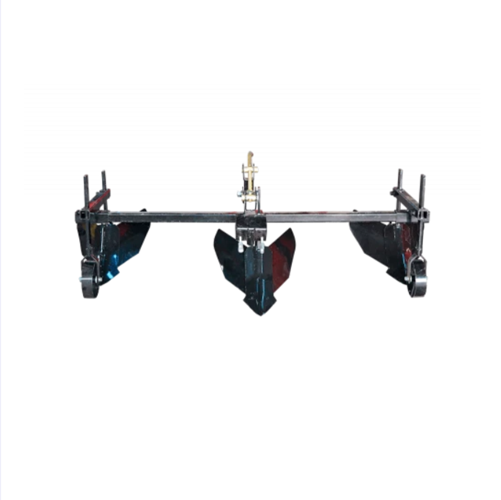 Окучник-культиватор трёхкорпусный