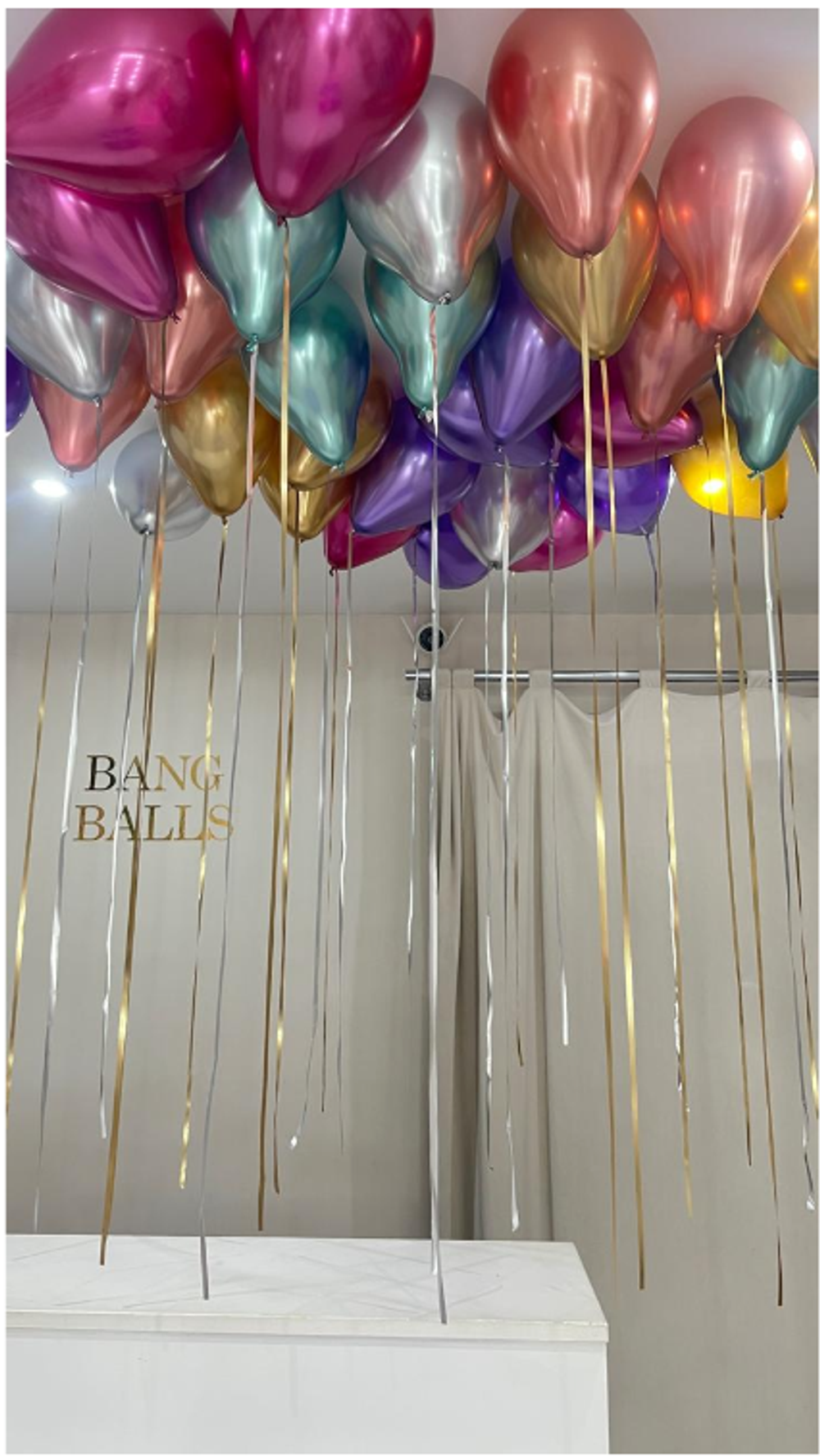 Коробка-сюрприз с шарами №165