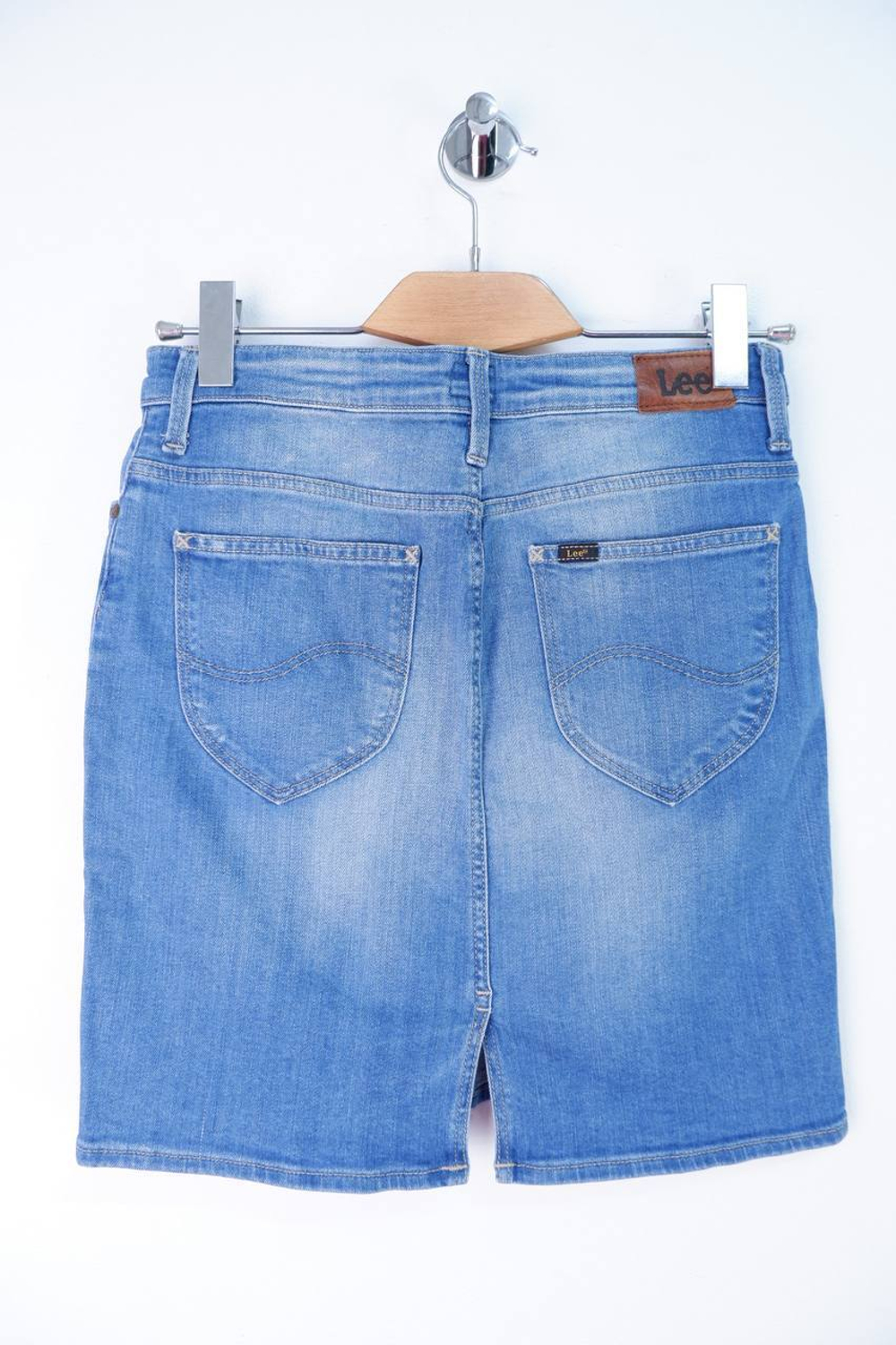 Юбка Lee стильная и модная, визуально 44 размер