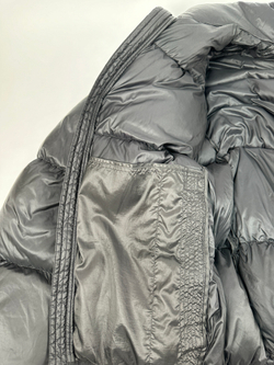 Пуховик Uniqlo