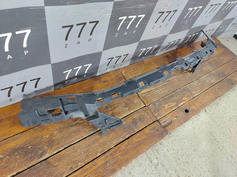 Кронштейн Каркас переднего бампера Mercedes C-Class (W205) 14-18 Б/У Оригинал A2058853365